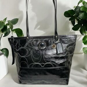 Coach Black Patent Leather Shoulder Bag